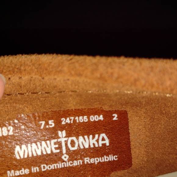 Slippers indoor and out not in snow. Or water - Picture 4 of 5